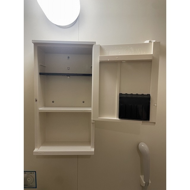 レーベンハイム多摩 浴室収納