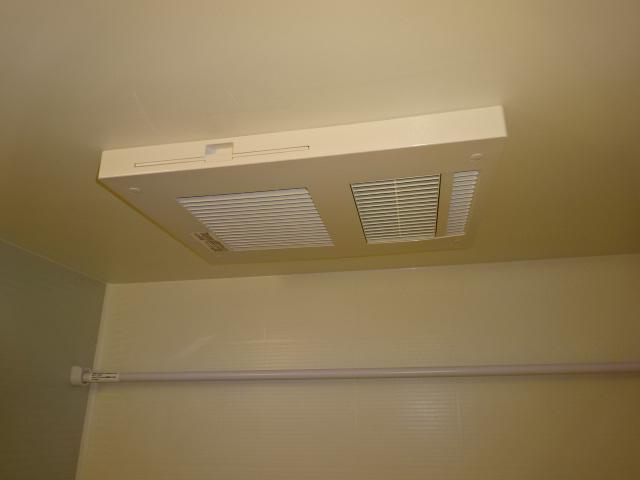 セレーノコトー203号室 浴室乾燥機