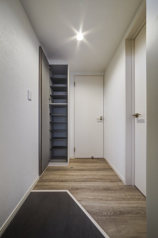 Ｔｈｅ　Ｇｒａｃｅ　千葉3階 玄関