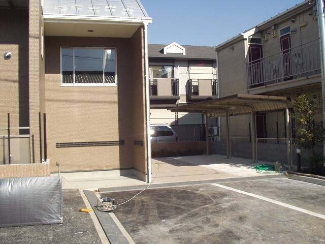 プランドールK1階 駐車場