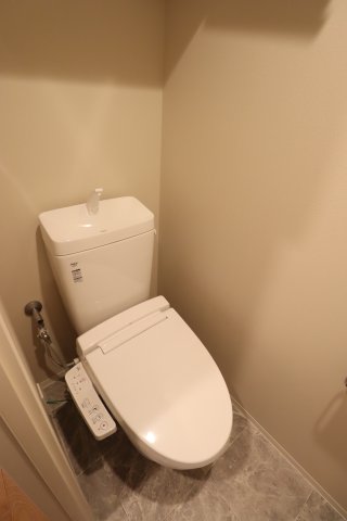 GENOVIA池袋0306号室 トイレ