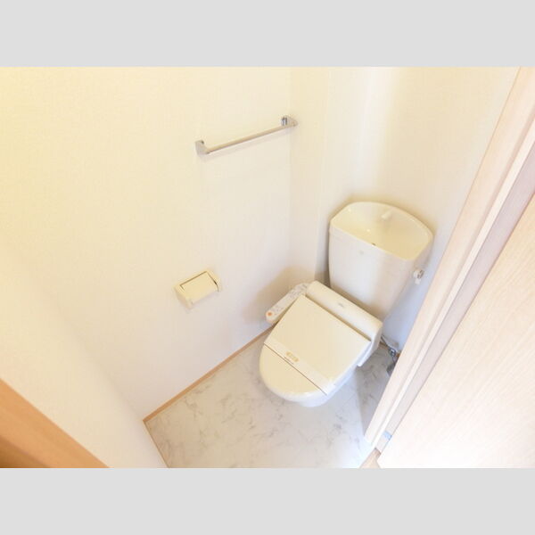 ウィット三橋 トイレ