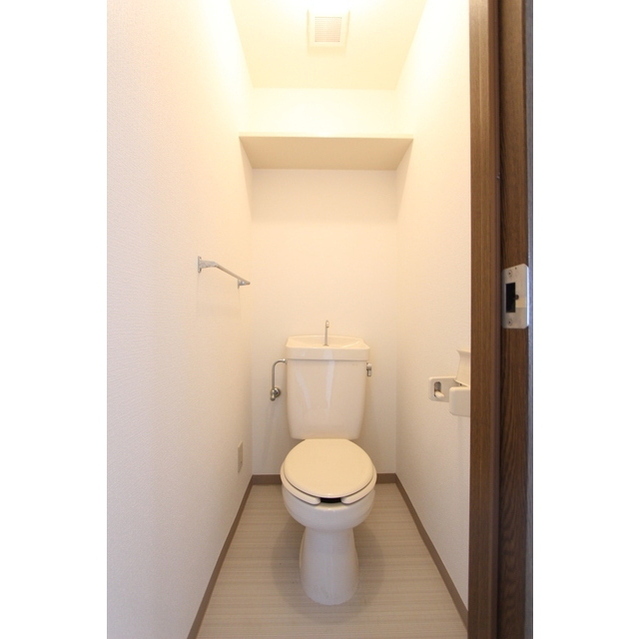 カサグランデ湘南306号室 トイレ