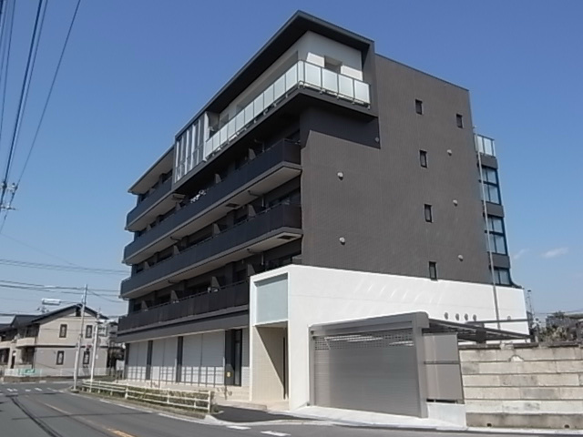 レジデンス・ラフィネ3階 外観