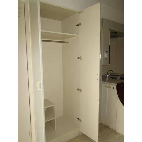 ラ・パルフェ・ド・セヴェールNO.40308号室 収納