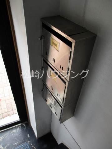 方圓館 エントランス