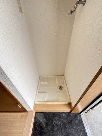 プレミール壱番館0305号室 内観