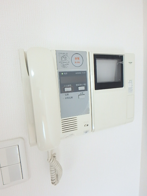 グランド・ガーラ芝公園5階 モニター付きインターホン