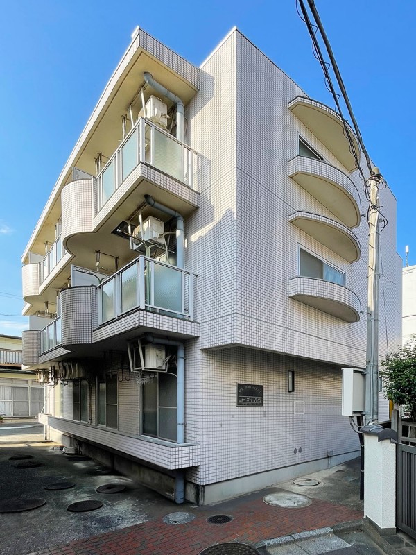 ニューポートハイツ2階 外観