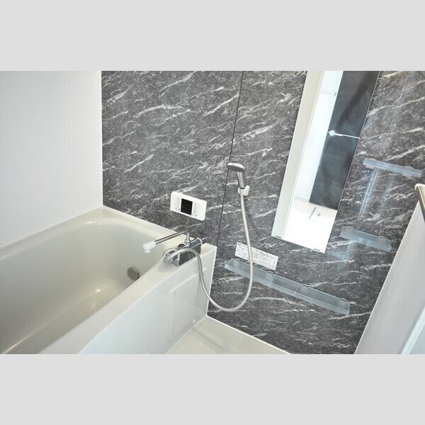 クレスト登戸 浴室