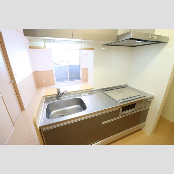 リール・ファミーユ システムキッチン