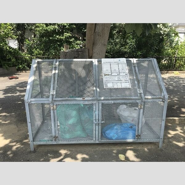 リヴェール105号室 ゴミストッカー