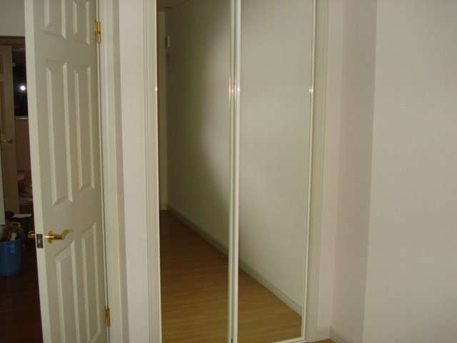 クライン・ブルーメ 洋室収納