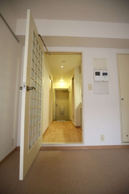 ダイアパレス浅草第二 玄関