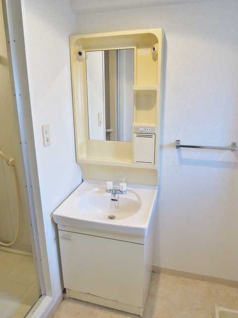 ラフィーネ横浜 ※別号室の参考写真です(現況優先)