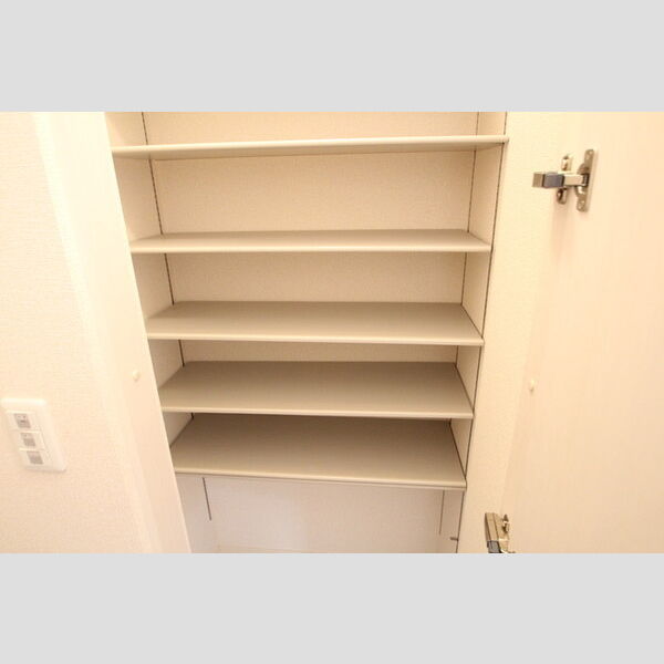 ラピュタ　ウイングス 玄関にはシューズボックス!