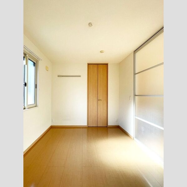 クレールⅥ101号室 南側洋室6帖