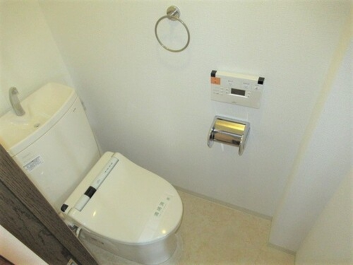 ベイシティコート横浜 トイレ　前回募集時／2022年5月の写真