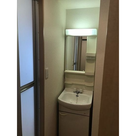 グランドール北上野0301号室 内観