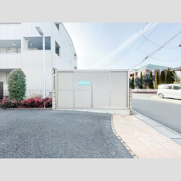 ウィット吉川　B ゴミステーション