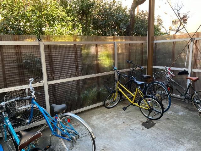 コーポ上原2階 駐車場