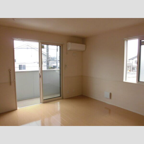 キャピタル エアコン付きリビング