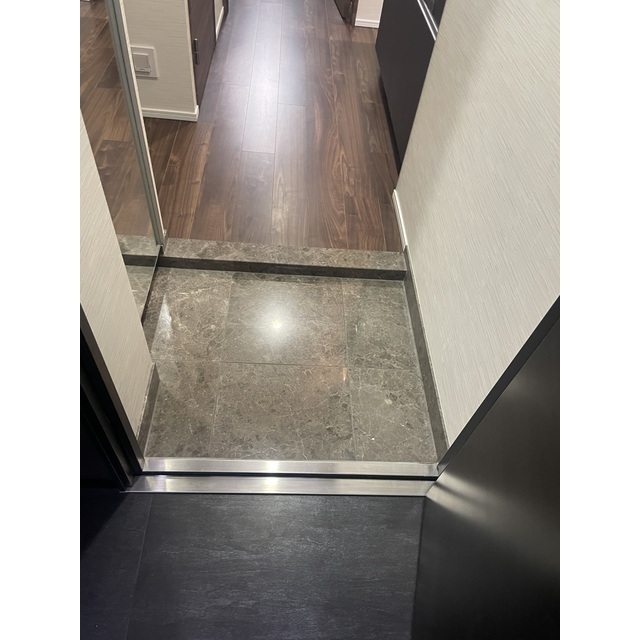 ロアール板橋桜川 玄関