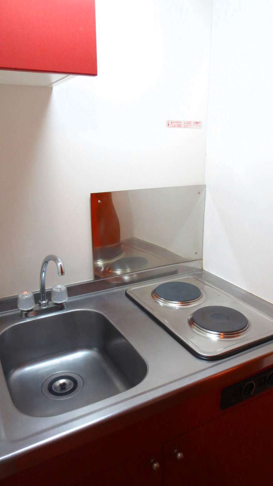 レオパレスＭｉｄｏｒｉ　Ⅱ105号室 屋根付き駐輪場