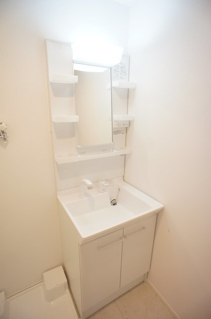 クオーレ田喜野井0105号室 独立洗面台