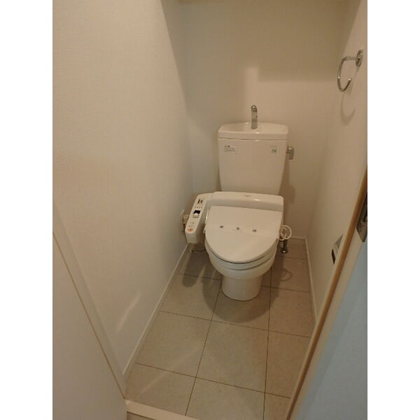 CYNTHIA FOUR-D GOTANDA-WEST308号室 トイレ