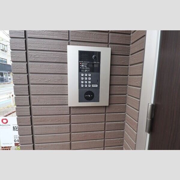 フレシア鵠沼海岸 エントランス