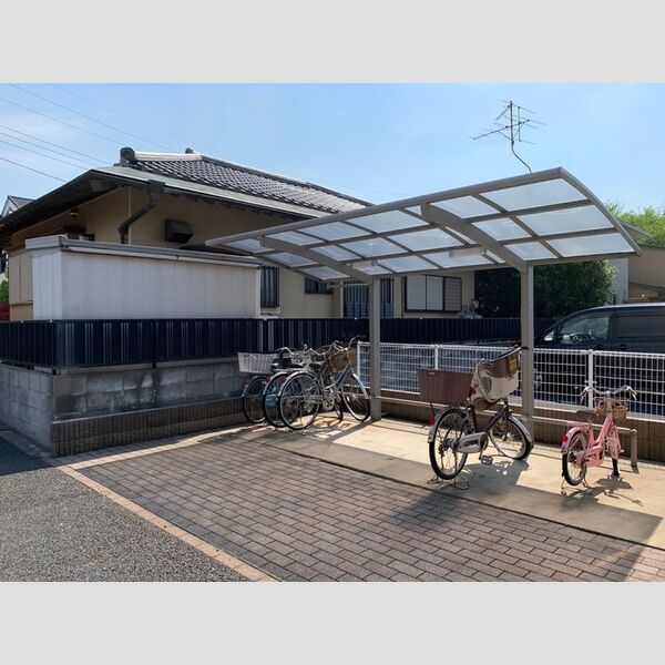 シンフォニー　D 駐輪場