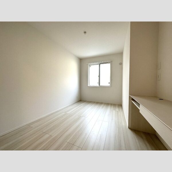 メゾン津田沼101号室 西側洋室