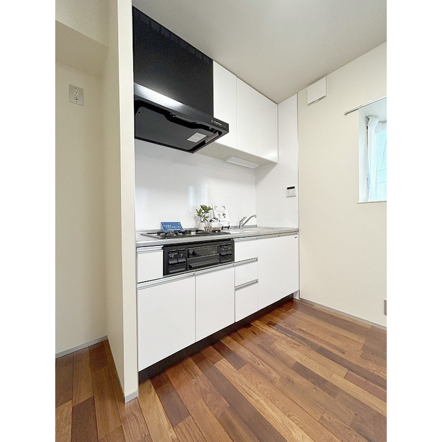 ヒルズ柿の木坂 3口コンロ