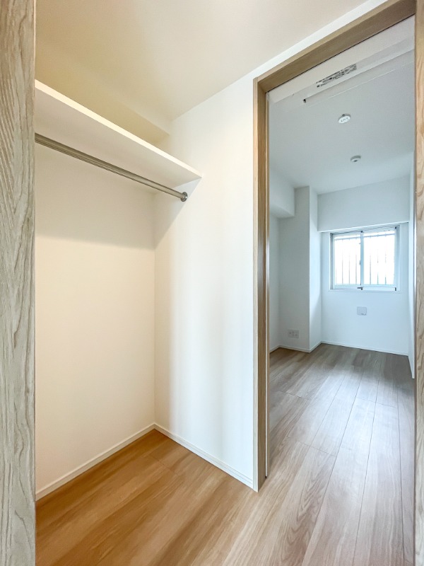 ドゥーエ王子神谷4階 収納