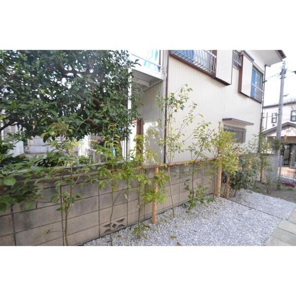 SUTERAS　TERRACE101号室 エントランス