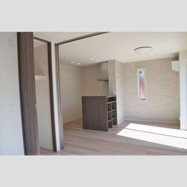 カネトヒル101号室 洋室①(別角度)