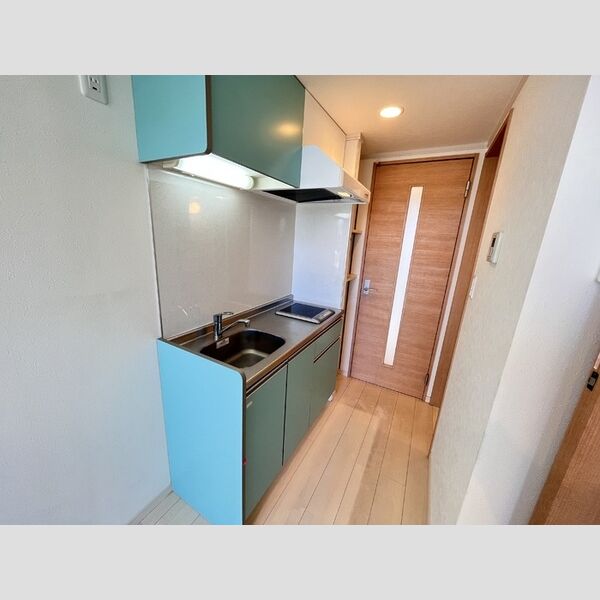 如月101号室 システムキッチン