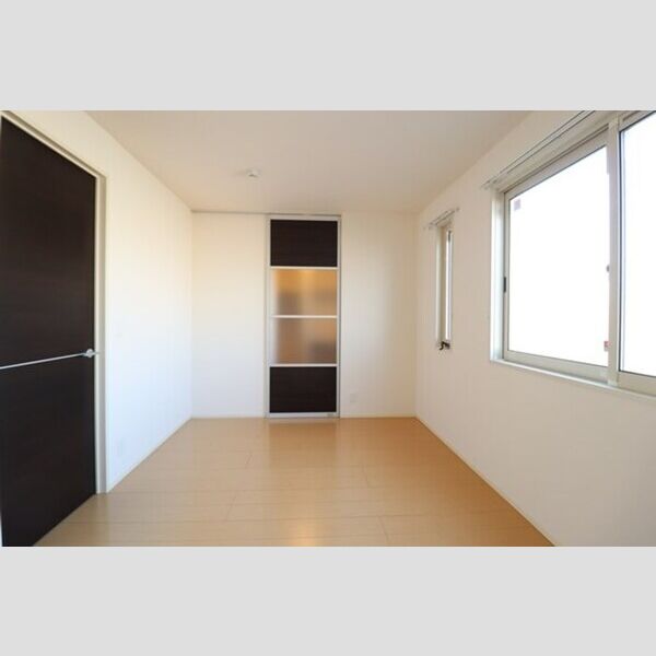 シエルツリー　Ⅱ102号室 洋室6.8帖