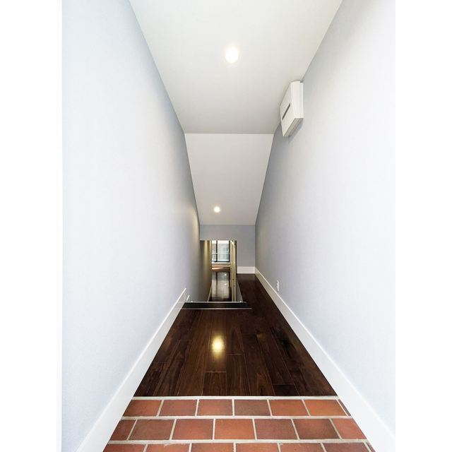 ヴィクトリアン・パレス横浜0202号室 内観