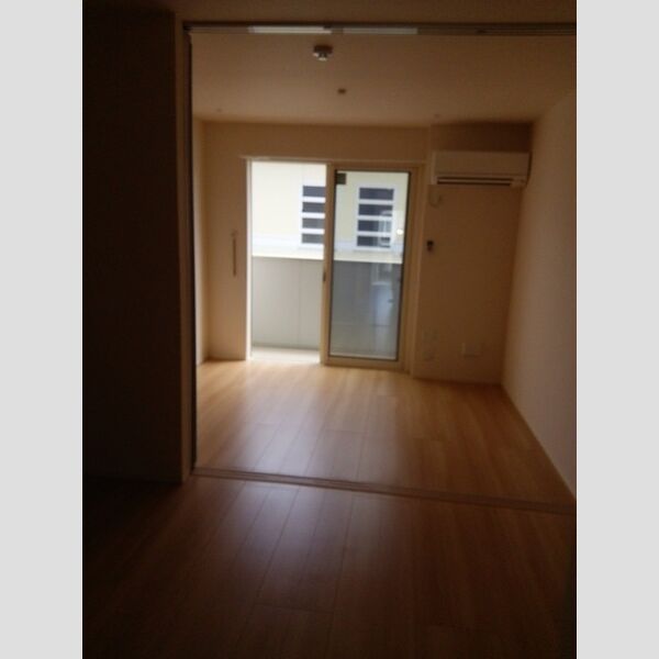 ポルト セレーノ203号室 DK・洋室