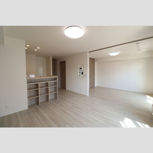 バニュルス　Ⅵ LDK