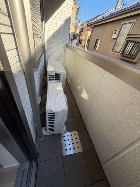 CREST OIZUMI バルコニー