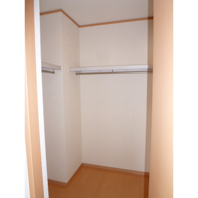 アムール remercier101号室 内観