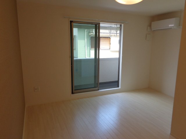 ロサ・コート（ROSA・COURT） リビング