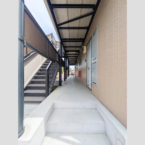 リーフアベニュー エントランス