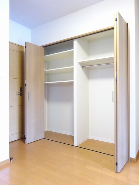 グリフォーネ横浜・伊勢町 収納