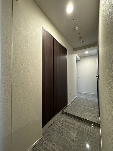 ライオンズ千代田岩本町ミレスーＫＤＡ 玄関　※2024年6月撮影