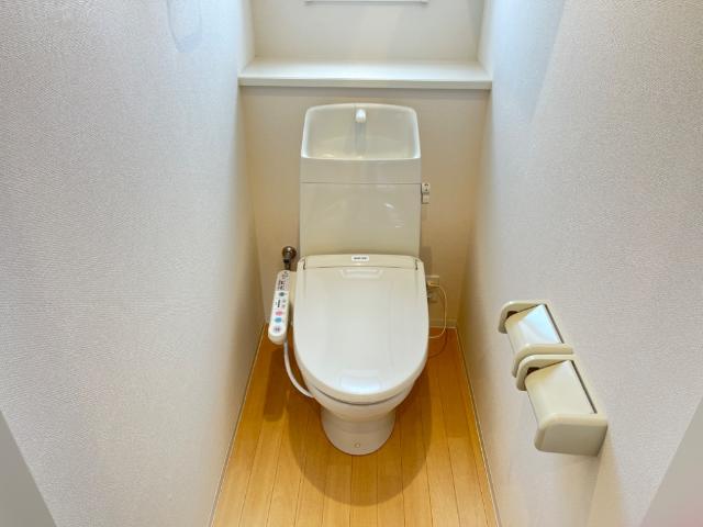 パピヨン・シャルム シャワー付トイレ