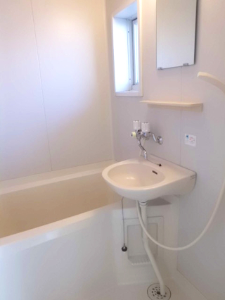 三和ハウス0105号室 お風呂